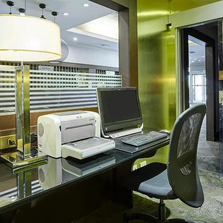 Crowne Plaza St. Peter's By Ihg Otel Roma