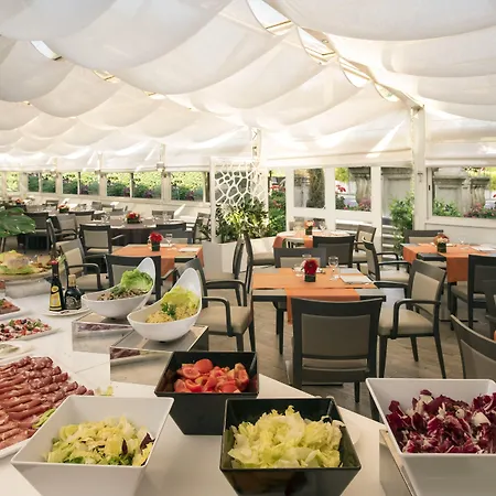 Otel Crowne Plaza St. Peter's By Ihg