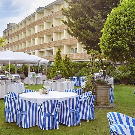 Otel Crowne Plaza St. Peter's By Ihg Roma