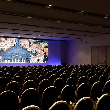 Crowne Plaza St. Peter's By Ihg فندق 4*