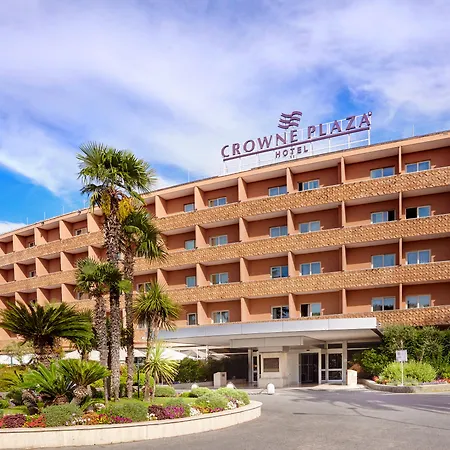 Crowne Plaza St. Peter's By Ihg 4* Rome