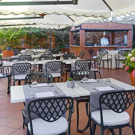 Hotel Crowne Plaza St. Peter's By Ihg Rome