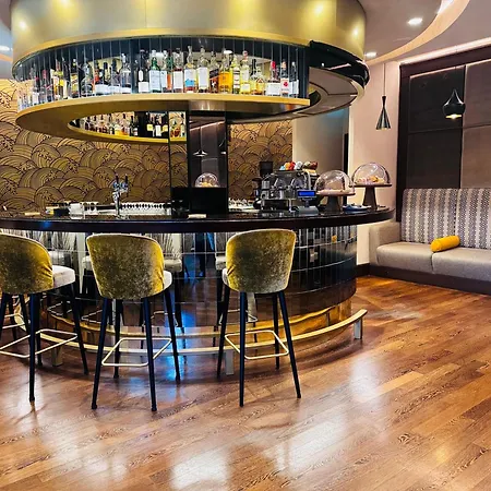 罗马圣彼得皇冠假日酒店