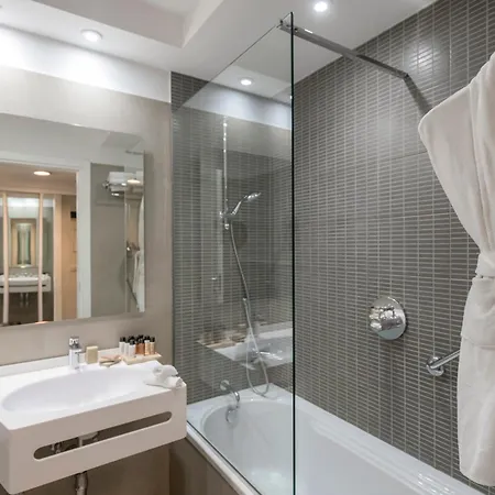 Hotel Crowne Plaza St. Peter's By Ihg