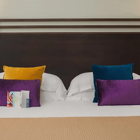 Crowne Plaza St. Peter's By Ihg Рим