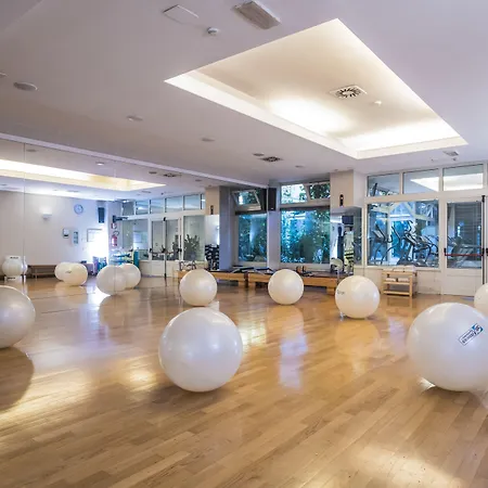 Crowne Plaza St. Peter's By Ihg Рим