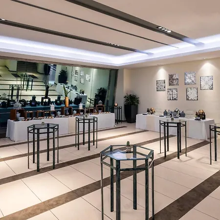 Crowne Plaza St. Peter's By Ihg Rome