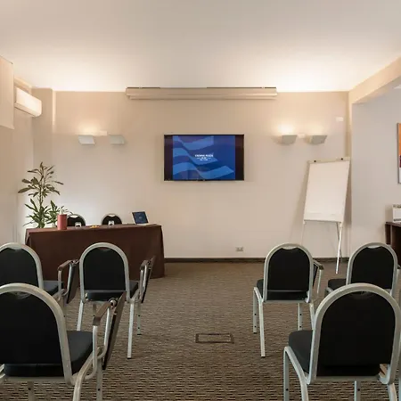 Crowne Plaza St. Peter's By Ihg 4* Rome