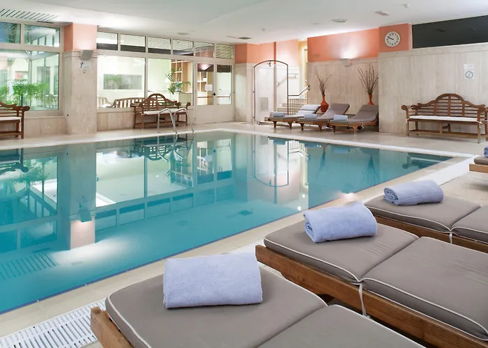 Crowne Plaza St. Peter's By Ihg 4*