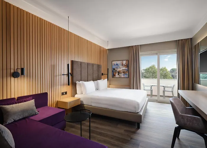 Crowne Plaza St. Peter's By Ihg 4*