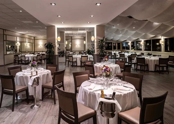 Crowne Plaza St. Peter's By Ihg Hotel