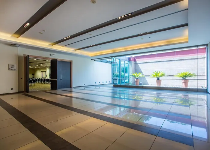 Crowne Plaza St. Peter's By Ihg 4* Rome