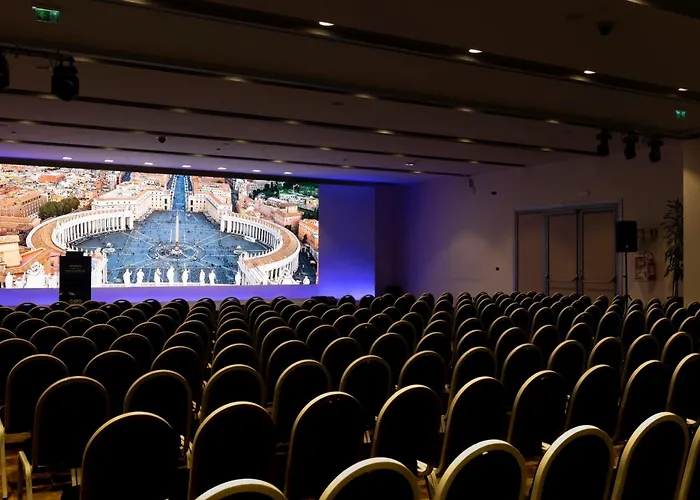 Crowne Plaza St. Peter's By Ihg Hotel 4*