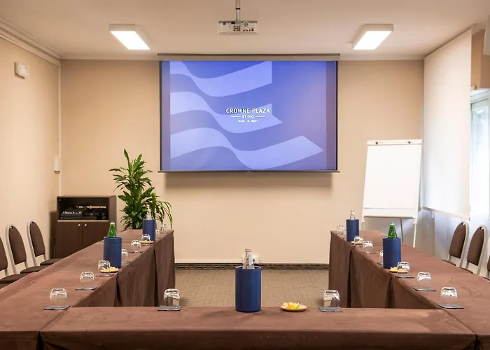 Crowne Plaza St. Peter's By Ihg 4*